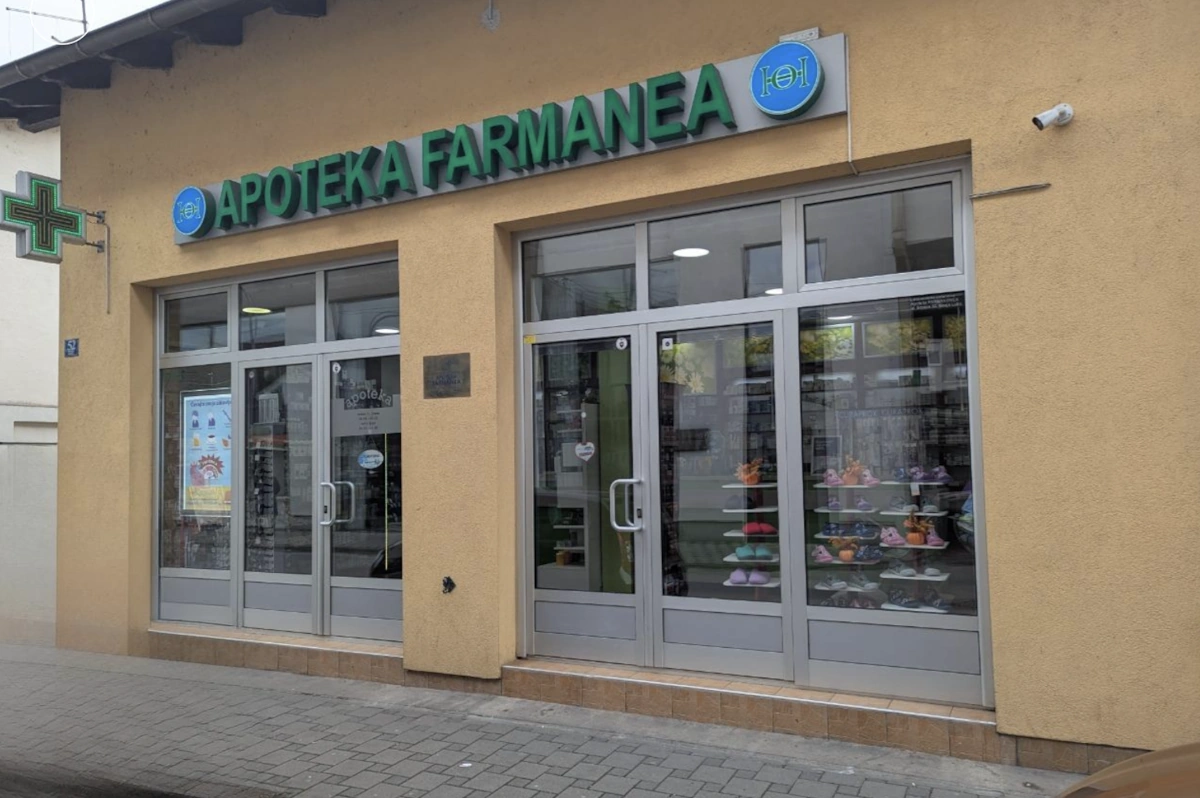 ZU APOTEKA FARMANEA